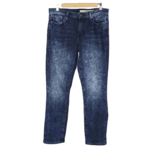 DKNY Women's Acid Wash Dark  Blue Stretch Faded Jeans Size 6